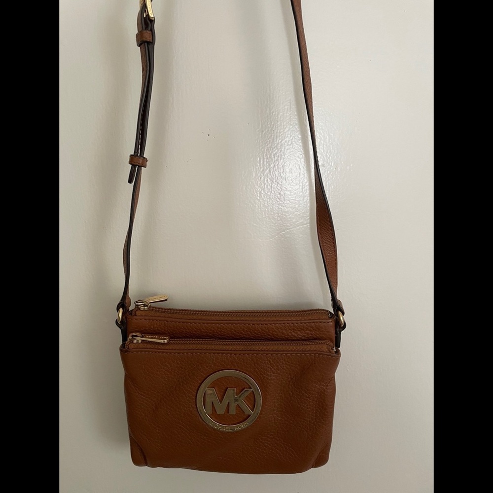 Michael Kors crossbody purse